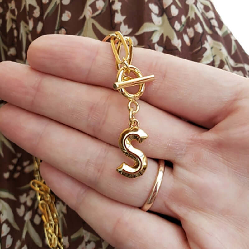 JULIA Toggle Clasp Necklace | MSHSM