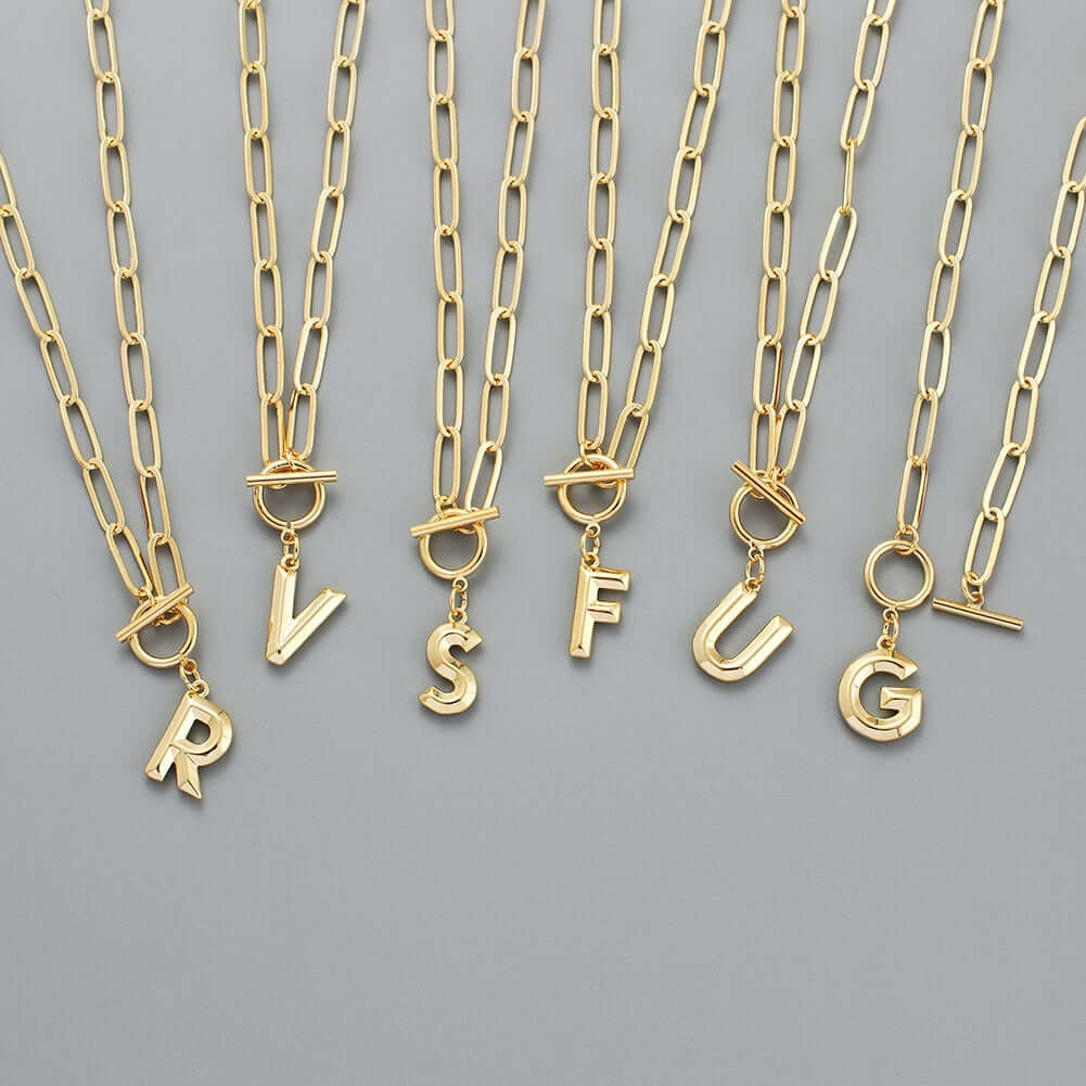 JULIA Toggle Clasp Necklace | MSHSM