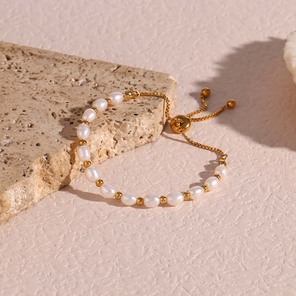 ISLA Pearl Beads Bracelet | MSHSM