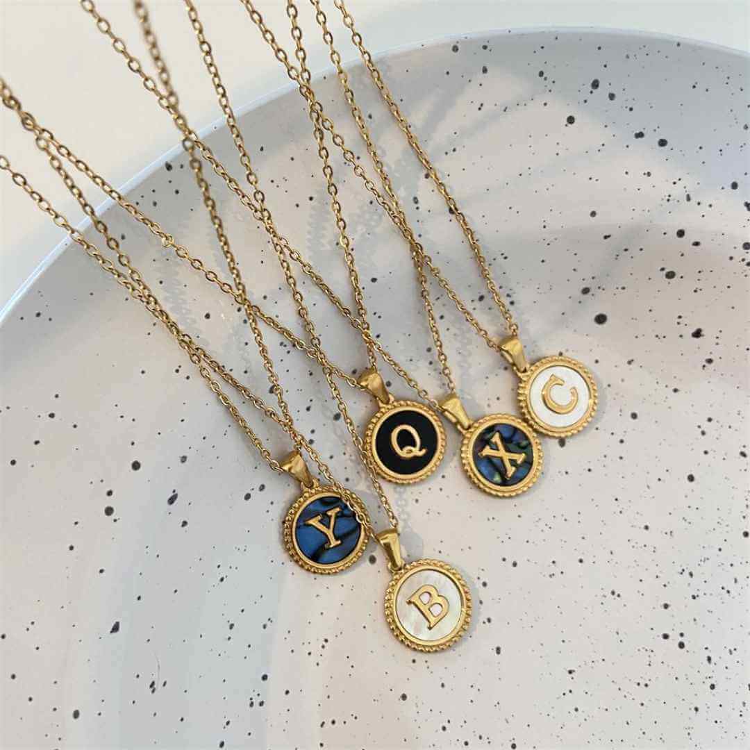 Kinsley Initial Coin Necklace | MSHSM